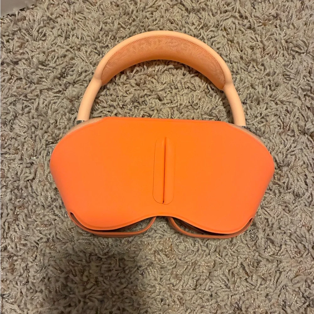 Orange VR Headset